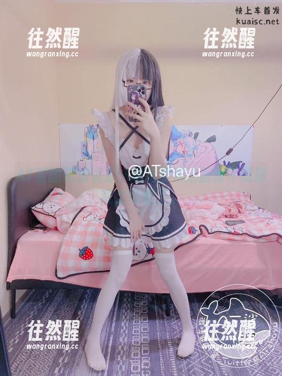 AT鲨 AT鲨的高清资源:制服扮演这画面不刷屏就太可惜了。