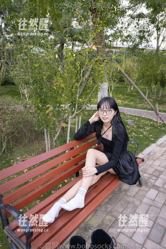 BoBoSocks袜啵啵 - 糯米的皮鞋作品：用鞋子带你四处乱逛