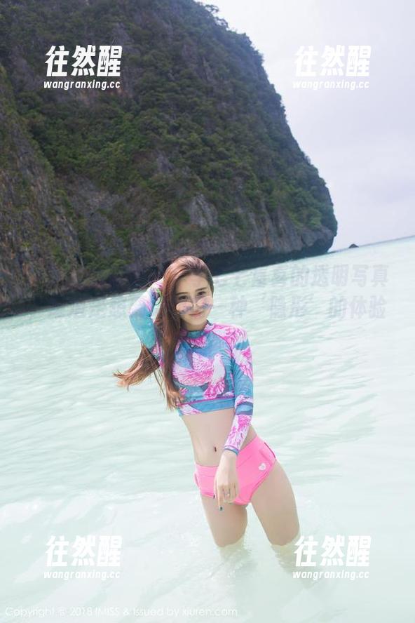 IMiss爱蜜社 - 李李七七喜喜的透明写真，难道是想要给我们一种‘隐形’的体验？
