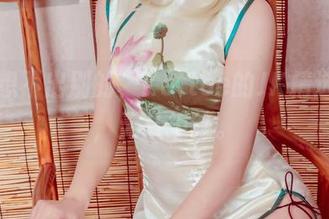 实在想不出别的,Kettoe的JK精选套图,无从拒绝。
