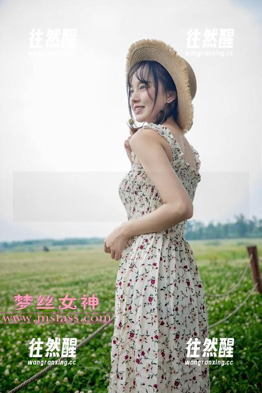 MSLASS梦丝女神 - 好吧，谁能拒绝可岚的棉袜写真呢？太让人着迷了吧