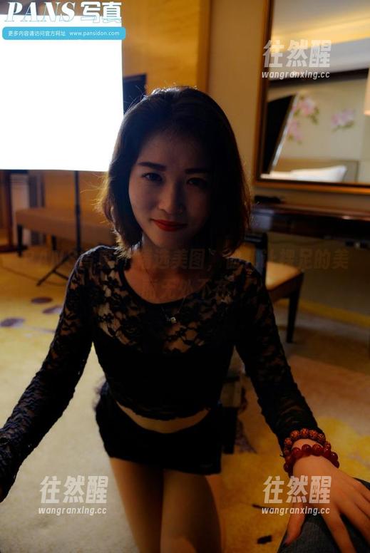 PANS写真 - 精选美图，仙儿让裸足的美丽无处不在