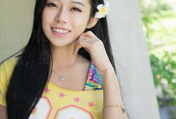 QingDouKe青豆客 – 从施忆佳Kitty酱自拍获益，免费的下载，加点颜值真成了超值套餐！