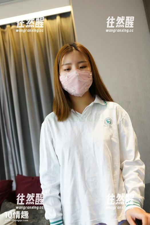 高清分享，ROSI的嫩学妹制服上线了，妥妥的校园回忆杀！