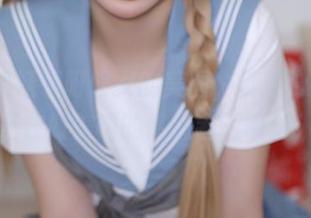 Tina很妖孽呀修女的美图，别担心，我只是在做美味的修道者三明治！