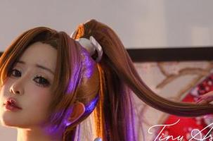 Tiny Asa的女学生秀:资源满满,目不转睛