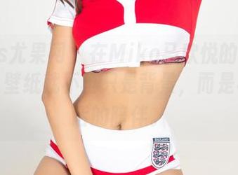 UGirls尤果网 – 在Miko马欣悦的睡衣写真里，壁纸就不再只是背景，而是与之对话的陪伴。