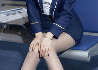 Xiuren秀人网 – 小樱koko的和服写真，精选的beauty，但每次关注点似乎都在她的坐姿上……奇怪我。