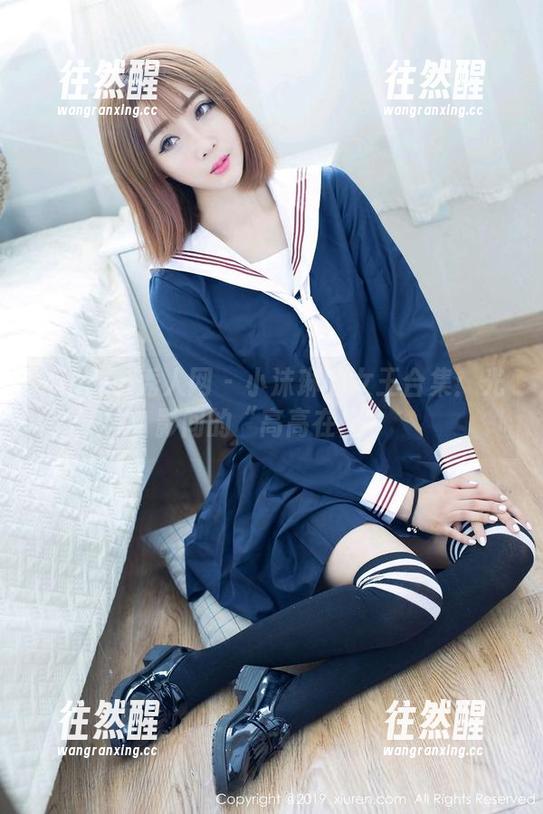 Xiuren秀人网-小沫琳 Xiuren秀人网 - 小沫琳的女王合集:光影间的“高高在上”