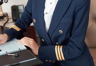 Xiuren秀人网 – 东西挺好，再加上沐娜娜的高清制服分享就完美