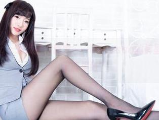 beautyleg – 朋友圈的新宠——Vanessa的裤里丝在线美图，谁能拒绝？