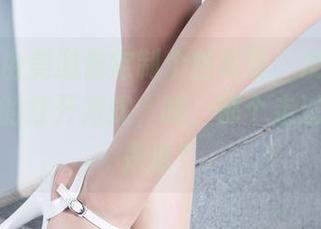 丽柜 – 由美邀你定制个性写真，皮衣才是新潮流的打开方式，咦，那个走过的路人是谁？