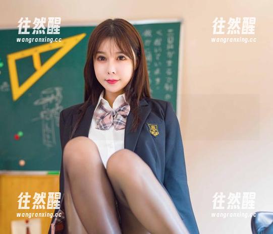 一张照片，亚马逊鲶鱼cos爱宕打歌服让跳舞的信仰尽显