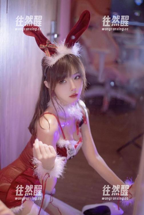 余多多Dudu 看急了...余多多Dudu的水手服作品全集,这脑洞开得也太大了吧。