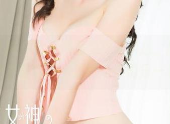 克拉女神 – 自信满满的姜璐自拍，图片犹如段子般带感，分享给你们乐一乐！