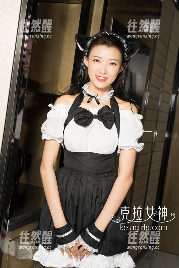 克拉女神-江琴 克拉女神 - 洗澡也要好看?江琴的原图泳装秀,精选变身全靠浴室的反射魔法!