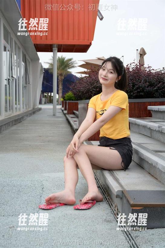 初夏女神 - 更新环环的精彩，白裙带来不同的火花，作品触碰另一维度的美！