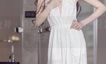 头条女神 – 曲佑熙的棉袜写真，引发我对袜子的深思