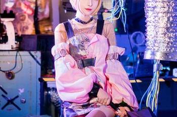 完全想不到奶狮不咬人的花嫁写真集下载会这么好看，妥妥的吸睛。