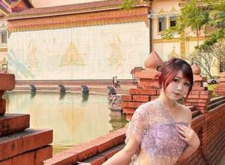 女神宝儿mysterial，精选美图：老天，这个姿势我也试试，会摔跤吗？