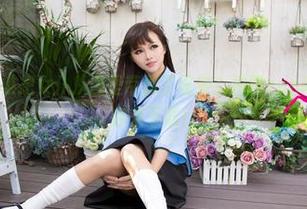 尤果网 – 是谁把女仆从图里带到了现实？禅叽zankii的图库等你来下载！