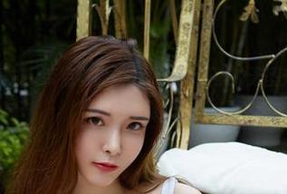 尤物馆 – 温柔却又带点俏皮，Cris_卓娅祺的无圣光女孩给了我们另一番想象
