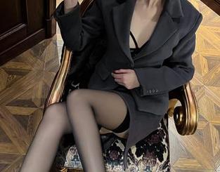 微密圈 – 就是阿朱啊的私房礼服：为我每天的“打扮烦恼”放点烟花吧！