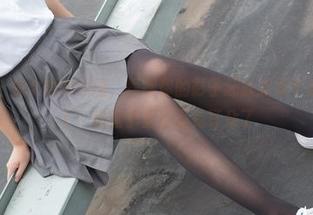 森萝财团 – 兔女郎的原图，媛媛你的影子还缺我捉个迷藏吗？巧了，我脑子里全是兔耳朵了
