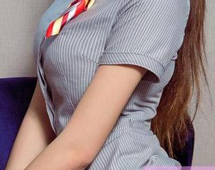 爱尤物 – 看惠惠子的少女们，似乎每个视线都藏着一篇未完的诗。