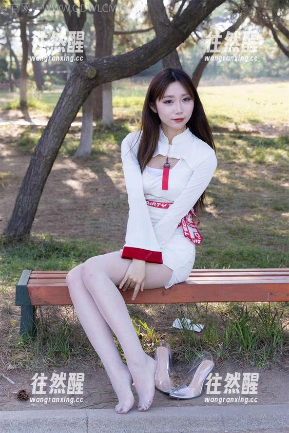 物恋传媒 - 嘉木在校服里，图片合集，怎么看都恰到好处，嗯哼。
