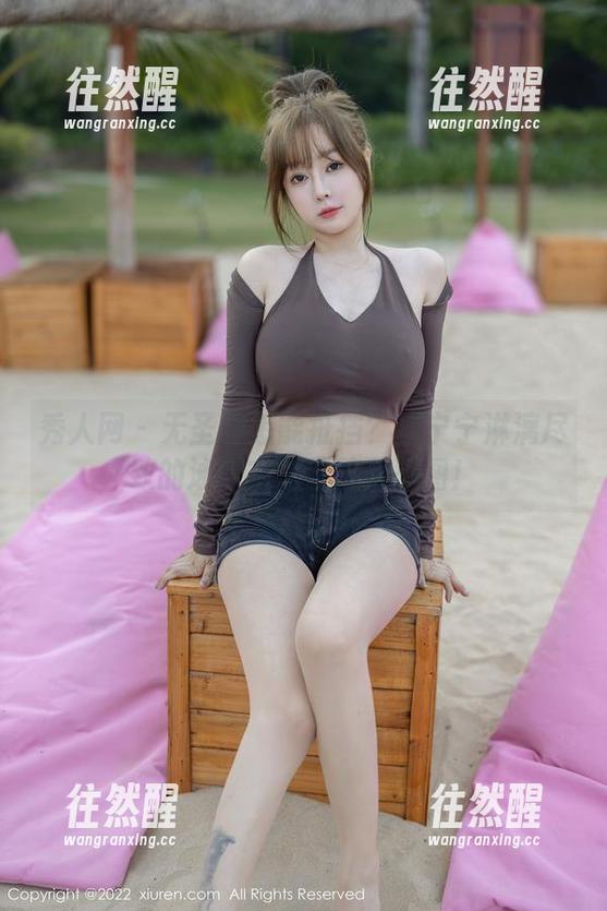 秀人网 - 无圣光怎能抵挡？唐宁宁淋漓尽致的泳衣在这里绽放美图！