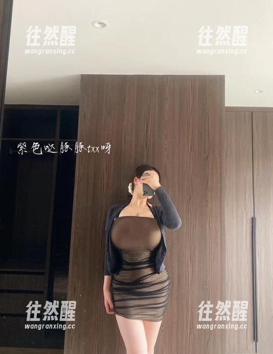 童小芯 微密圈 - 私房大片:童小芯在海边的青春风暴