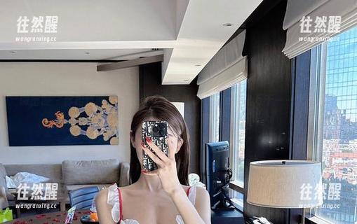 脸红Dearie 微密圈 - 你相信吗?连衣裙能让脸红Dearie变化万千——带你探探原图和图集的草地