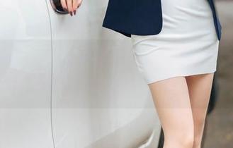 花漾show – 娜露Selena搬办公室，你准备好看她的秘书套图了吗？