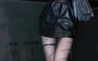 语画界 – 穿礼服的奶瓶：写真控的甜蜜困扰，无奶瓶不欢！