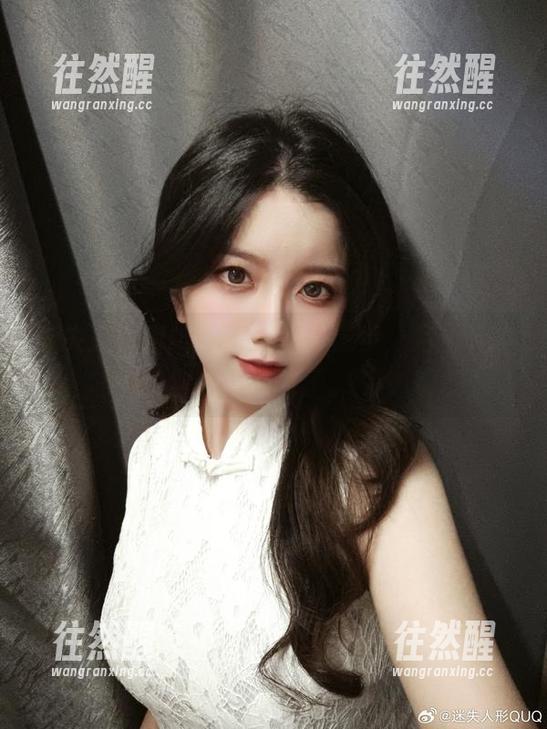 迷失人形QUQ：在图库中漫步，月光下的影子跳舞了。