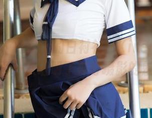 青豆客 – 链接上的白衬衫，Kiren_程程程再一次证明了神奇摄影的魅力