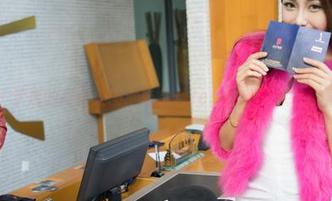 魅妍社 – 学姐的私拍美图：陆金佳Jessica，太会挑角度了！